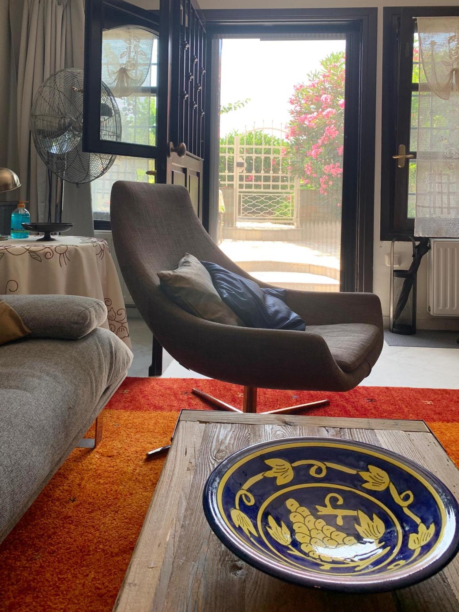 Gemuetliches Appartement In Ano Poli Thessaloníki Eksteriør billede